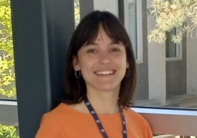 Postdoctoral research fellow Dr. Léa Lescouzères.